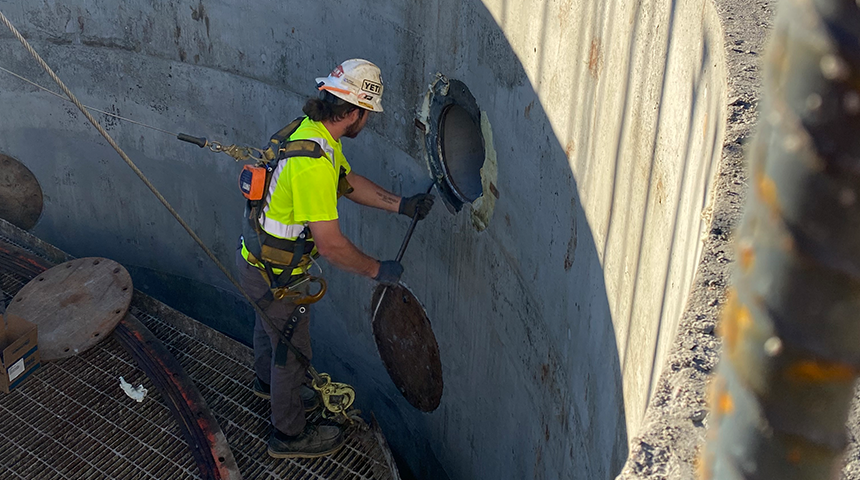 Construction photo of Aurora Colorado's North Campus Horizontal Well designed by Carollo Engineers.