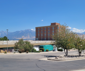 exterior picture of the Jordan Valley Water Treatment Plant in Utah, work from Carollo Engineers.