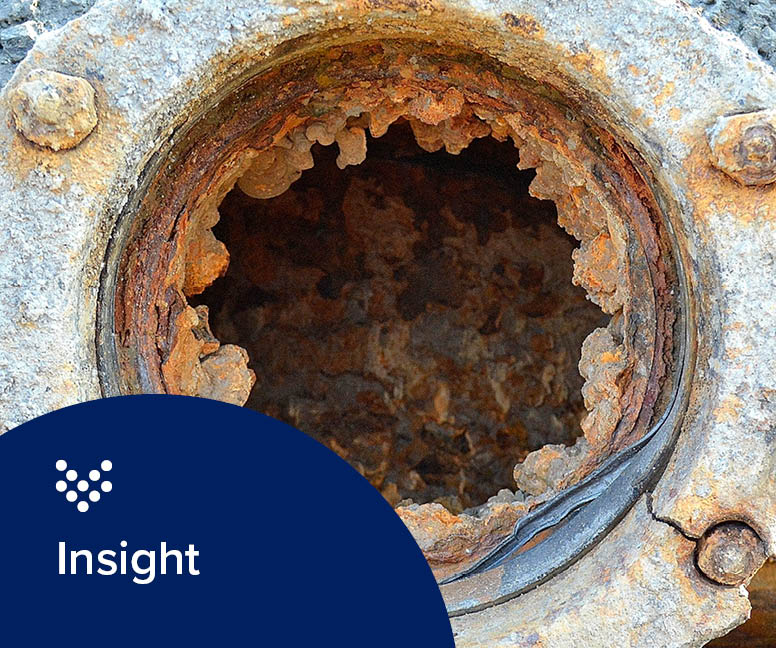 photo of a corroded drinking water pipe that represents Carollo's corrosion control expertise.